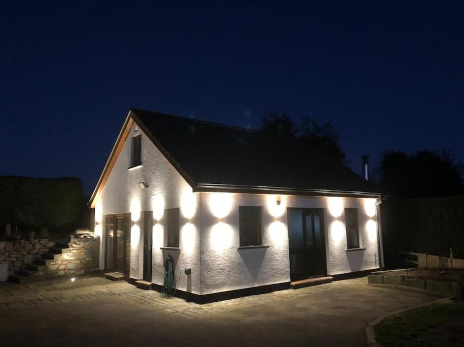Country Cottage Close To The City. Ньюрі Екстер'єр фото